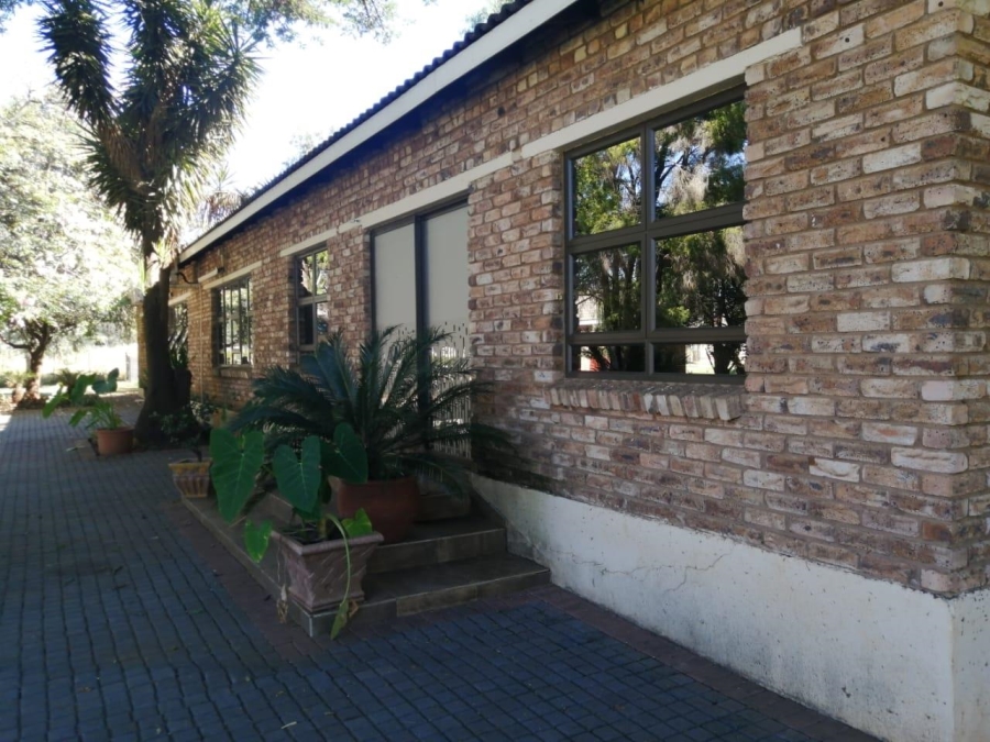 Commercial Property for Sale in Waterkloof A H North West